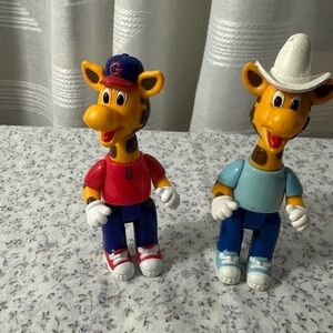 Vintage Giraffe Toy Set - Red and Blue